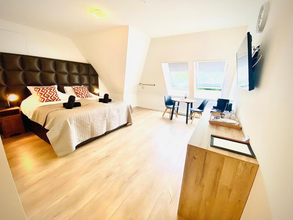 Bed and Breakfast The Island Life Texel - Wellness De Koog  Esterno foto