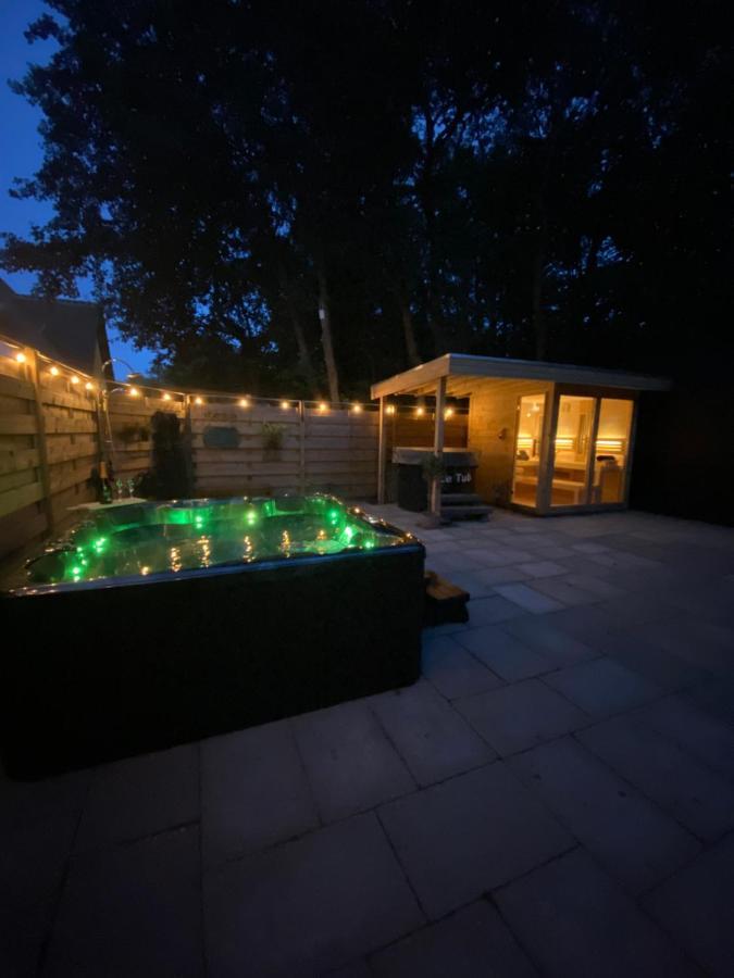 Bed and Breakfast The Island Life Texel - Wellness De Koog  Esterno foto